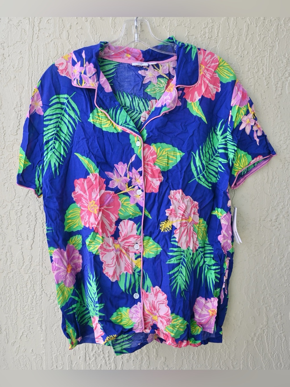 Crown & Ivy Blue Tropical Hibiscus Floral Short Sleeve Pajama Top and Shorts Set